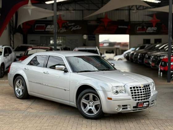 CHRYSLER 300 C 3.5 V6 GASOLINA AUTOMÁTICO CHRYSLER 300 C 3.5 V6 GASOLINA AUTOMÁTICO
